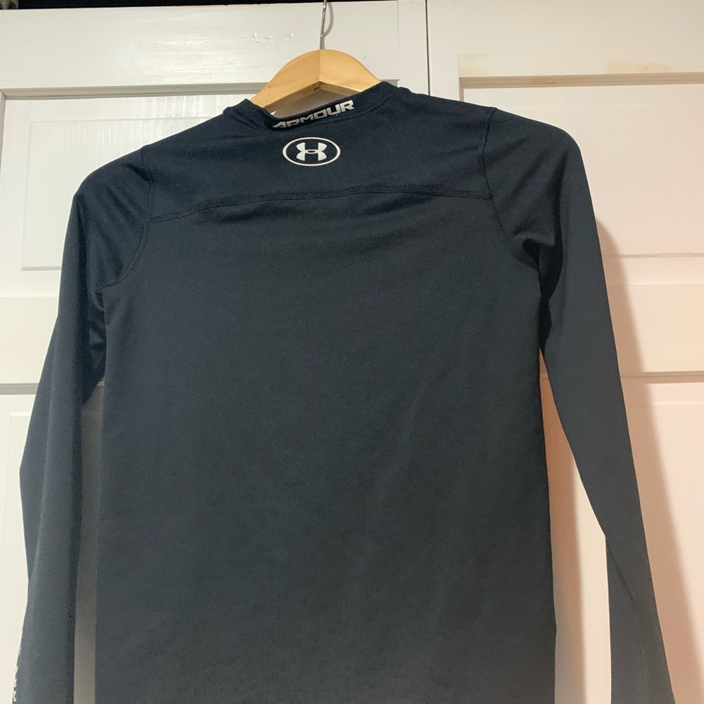Boys Under Armour fleece long sleeve shirt - Picture 3 of 4